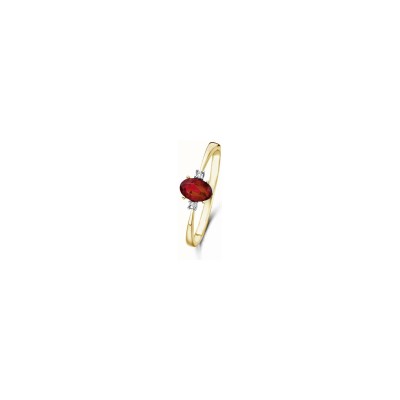 Bague en or jaune, or blanc, diamants et rubis