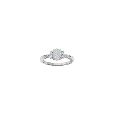 Bague en argent rhodié, opale blanche d'imitation et oxydes de zirconium