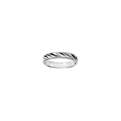Alliance striée 4mm en argent rhodié