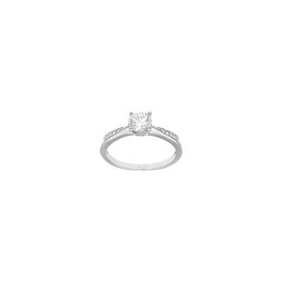 Bague en argent rhodié et oxydes de zirconium, taille 56
