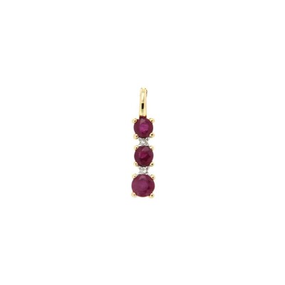 Pendentif en or jaune, or blanc, diamants et rubis