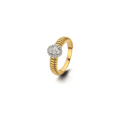 Bague en or jaune, or blanc et diamants