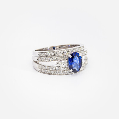 Bague or blanc, diamants & saphir 