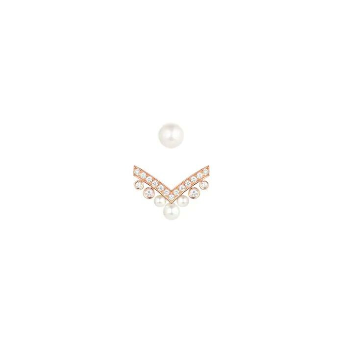 Mono boucle d'oreille Chaumet Joséphine Aigrette en or rose, diamants et perles