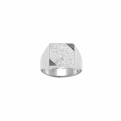 Chevalière carré diamantée