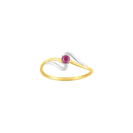 Bague en or jaune rhodié et rubis