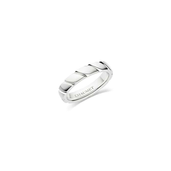 Torsade de Chaumet wedding ring, platinum