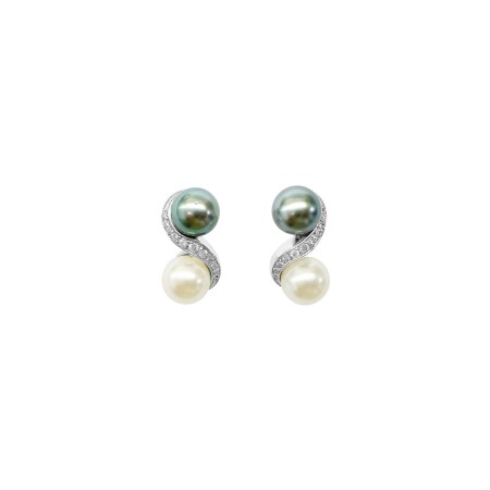 Boucles d'oreilles Isabelle Barrier en or blanc, perles de culture et diamants