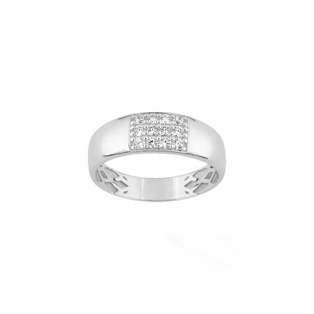 Bague en or blanc et oxydes de zirconium