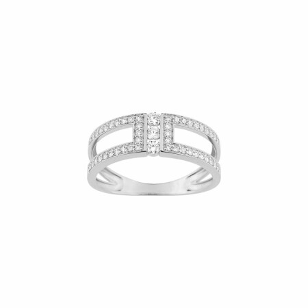 Bague en or blanc et oxydes de zirconium