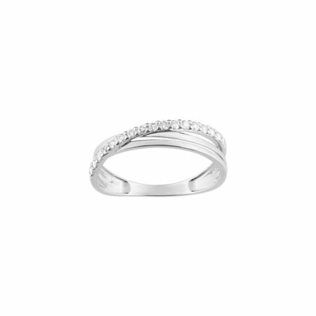 Bague en or blanc et oxydes de zirconium