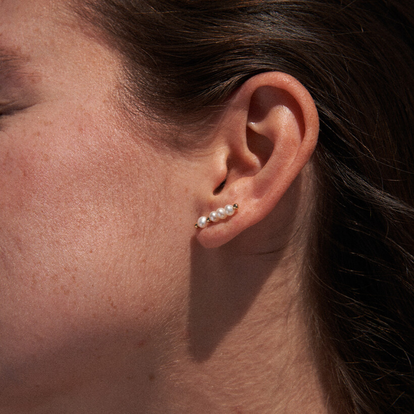 Mono boucle d'oreille Charlet Origines en or jaune et perle d'eau douce