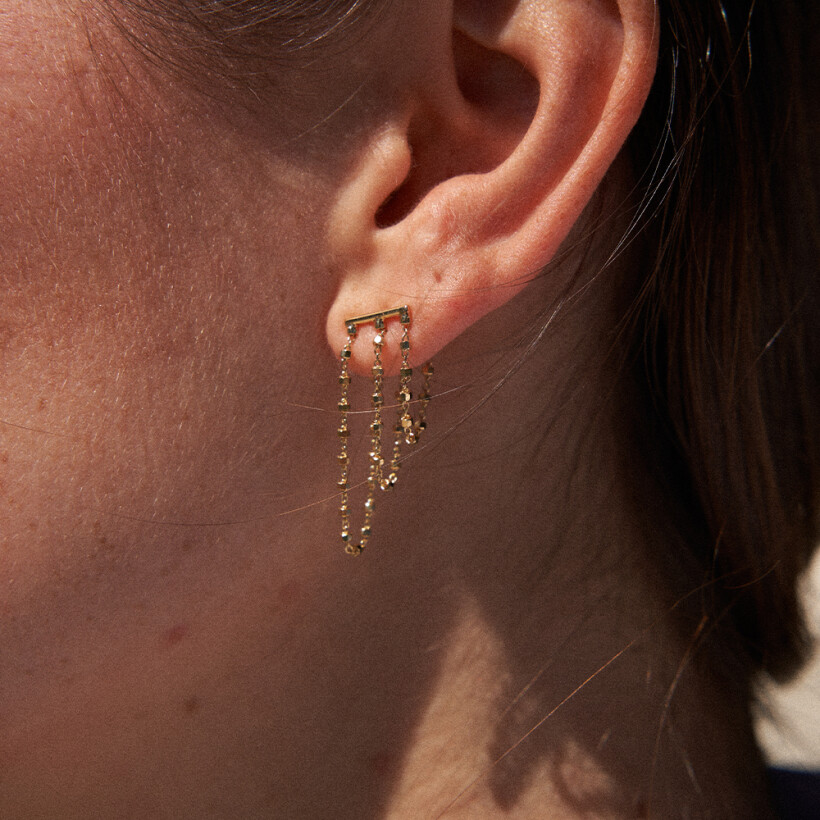 Mono boucle d'oreille Charlet Diamantée 3 chaînes en or jaune, gauche