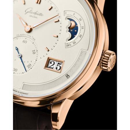 Glashütte Original PanoMaticCalendar watch