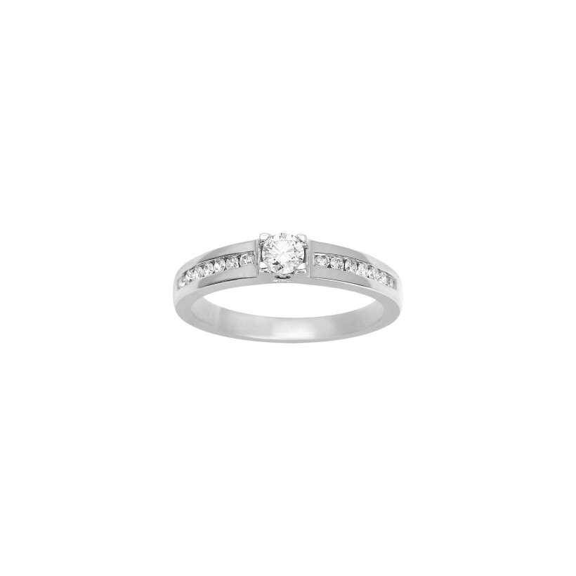 Solitaire en or blanc et diamant