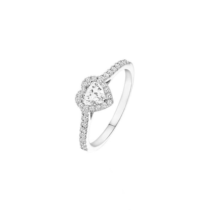 Bague cœur diamant entourage diamants