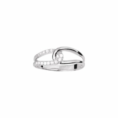 Bague en or blanc et diamants de 0.06ct