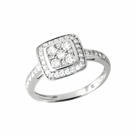 Bague en or blanc et diamants de 0.44ct