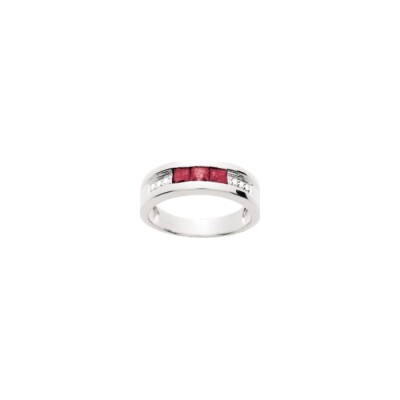 Bague en or blanc, rubis et diamants