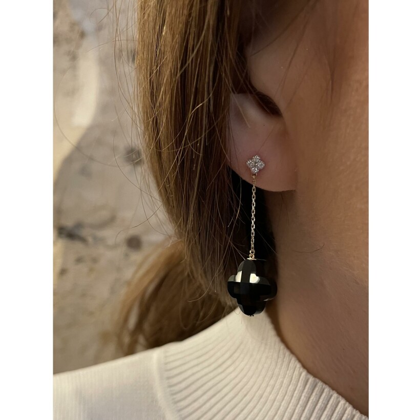 Boucles d'oreilles Morganne Bello Friandise Diamants en or jaune, onyx et diamants