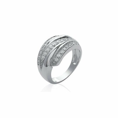 Bague en argent rhodié et oxydes de zirconium