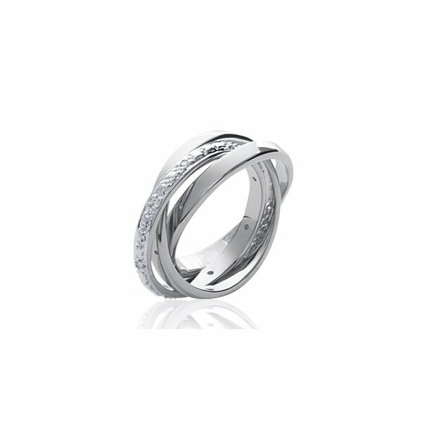 Bague en argent rhodié et oxydes de zirconium