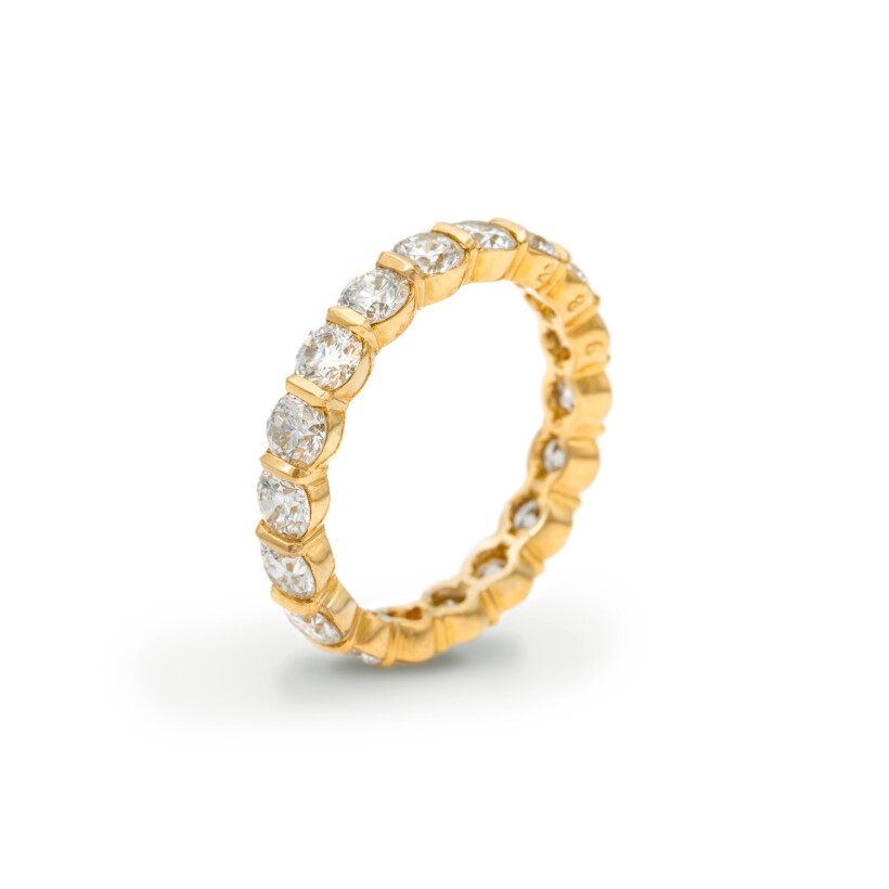 Wedding ring, 24 diamonds, yellow gold