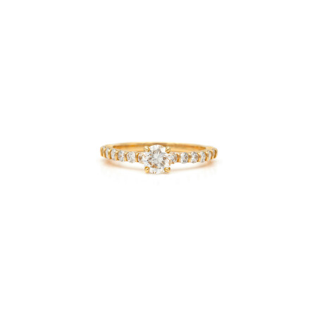 Diamond solitaire, yellow gold