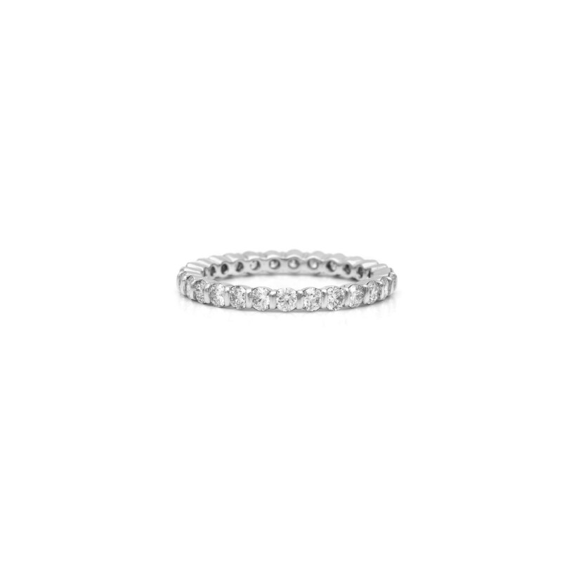 Wedding ring, 34 diamonds, white gold
