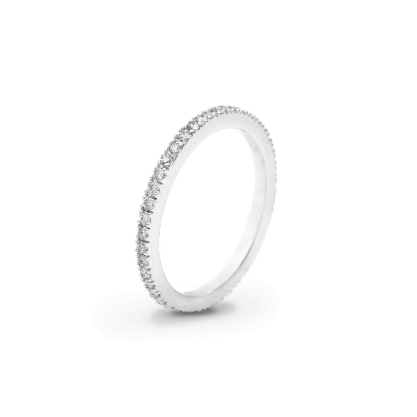 Wedding ring, 45 diamonds, white gold