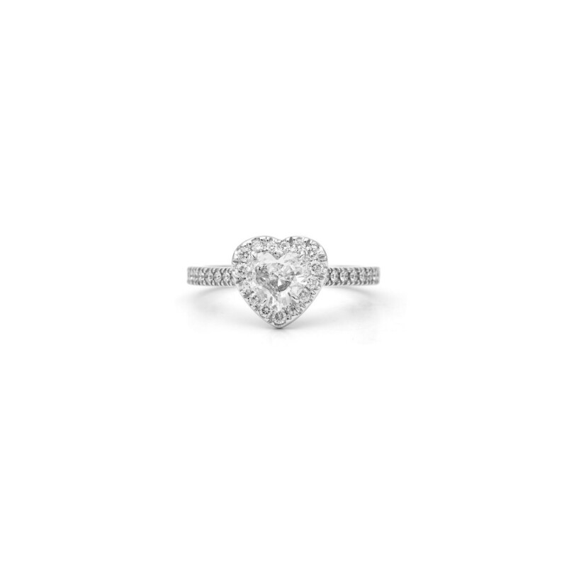 Micropavé ring, heart-shaped diamond, white gold
