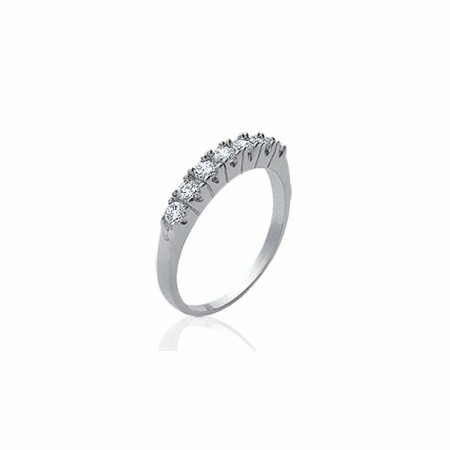 Bague en argent rhodié et oxydes de zirconium