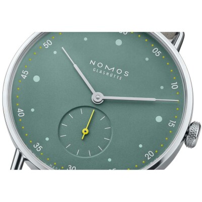 Montre NOMOS Glashütte Metro 33 sage