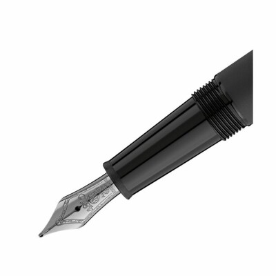 Montblanc Meisterstück Classic Ultra resin fountain pen