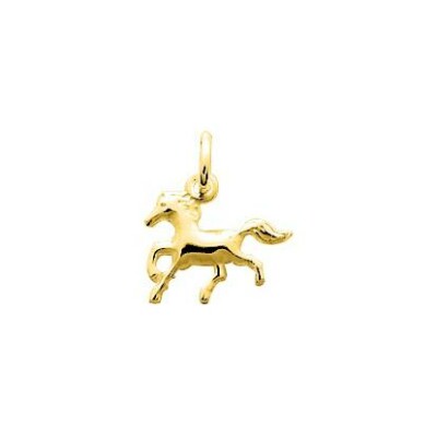 Pendentif en plaqué or