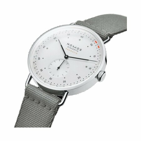 Montre Nomos Metro Neomatik 41