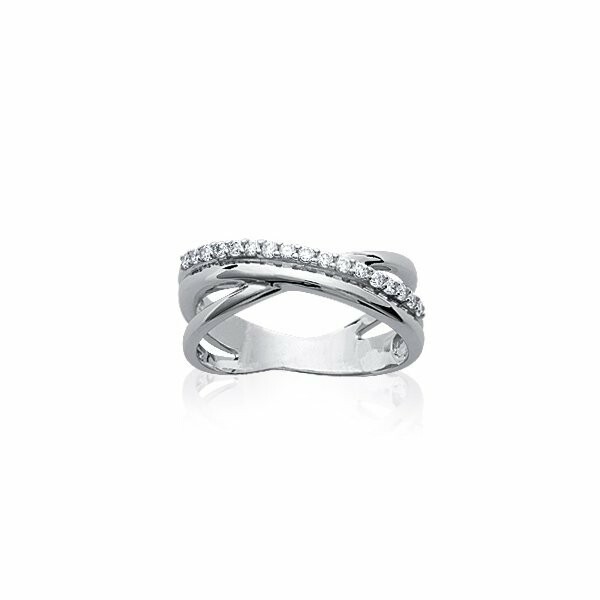 Bague en argent rhodié et oxydes de zirconium