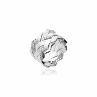 Bague en argent rhodié et oxydes de zirconium