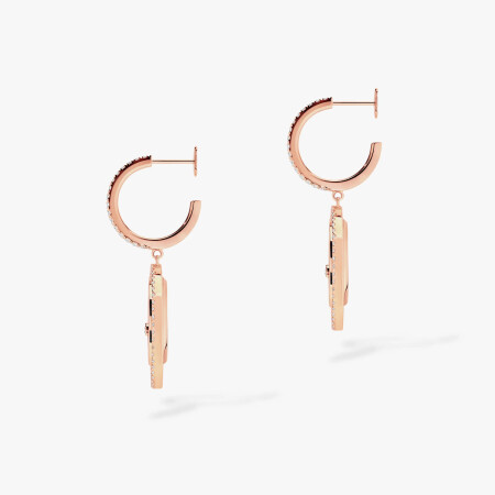 Boucles d\'oreilles Messika Lucky Move en or rose, nacre et diamants