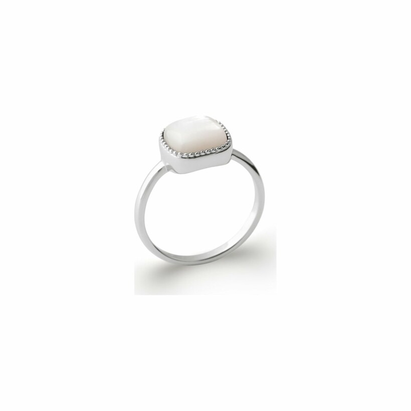 Bague en argent rhodié et nacre