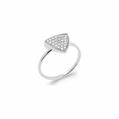 Bague en argent rhodié et oxydes de zirconium