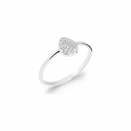 Bague en argent rhodié et oxydes de zirconium