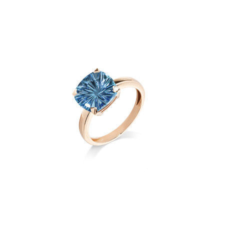 Bague Cesare Pompanon Poppy Blue en or rose et topaze bleu london