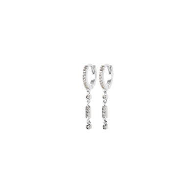 Boucles d'oreilles en argent rhodié et oxydes de zirconium