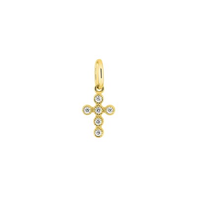 Pendentif croix en plaqué or et oxyde de zirconium