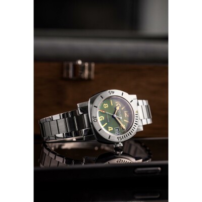 Montre Nivada Grenchen Depthmaster 14103A20