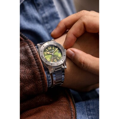 Montre Nivada Grenchen Depthmaster 14103A20