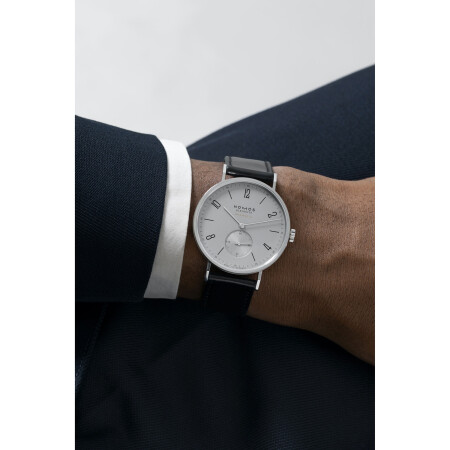 Montre Nomos Tangente Neomatik 39 Gris Platine