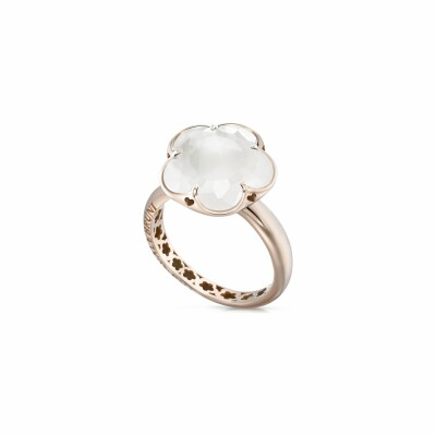 Bague Pasquale Bruni Bon Ton en or rose et quartz blanc laiteux