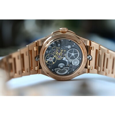 Montre Czapek Antarctique Mount Erebus - 5N Deep Blue